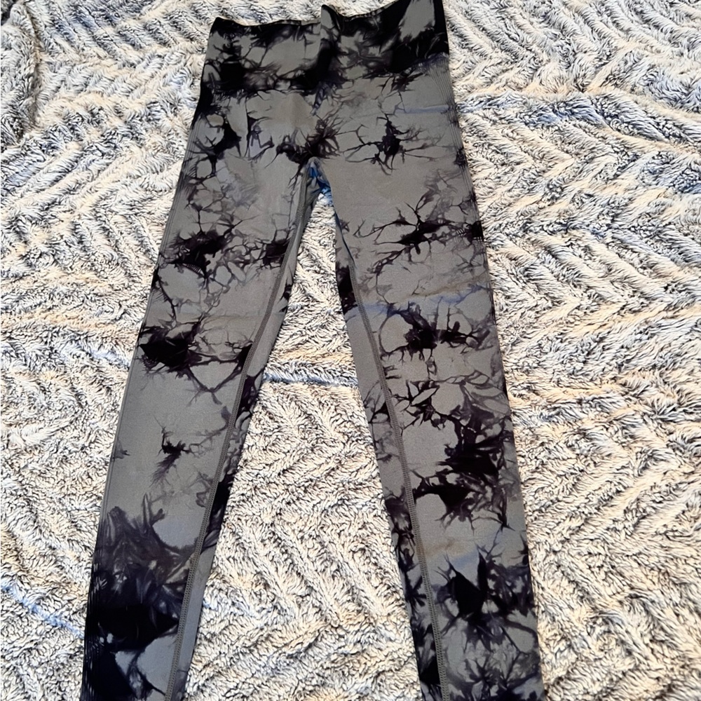 Scrunch butt leggings